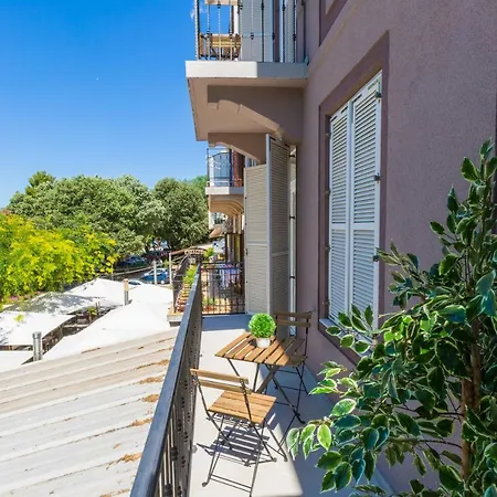 Boutique Apartments 